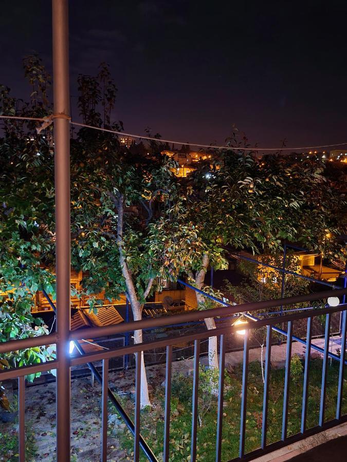 Green Garden - Crimea Tbilisi Bagian luar foto